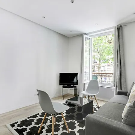 Apartment Pick A Flat's In Menilmontant - Rue Des Pyrenees *